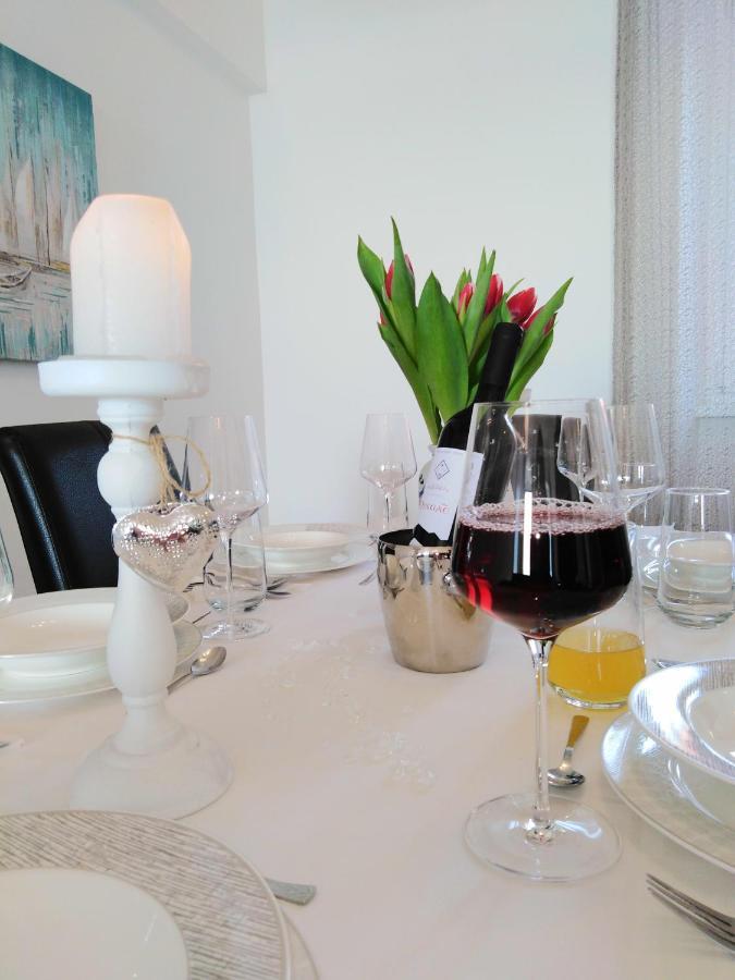Apartments Nina Riva Kaštela Zewnętrze zdjęcie